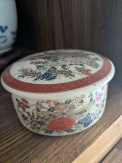 Vintage Satsuma trinket dish