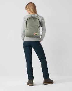 Fjällräven Vardag 25 Backpack WITH NO DAMAGES AT ALL. LIKE NEW.