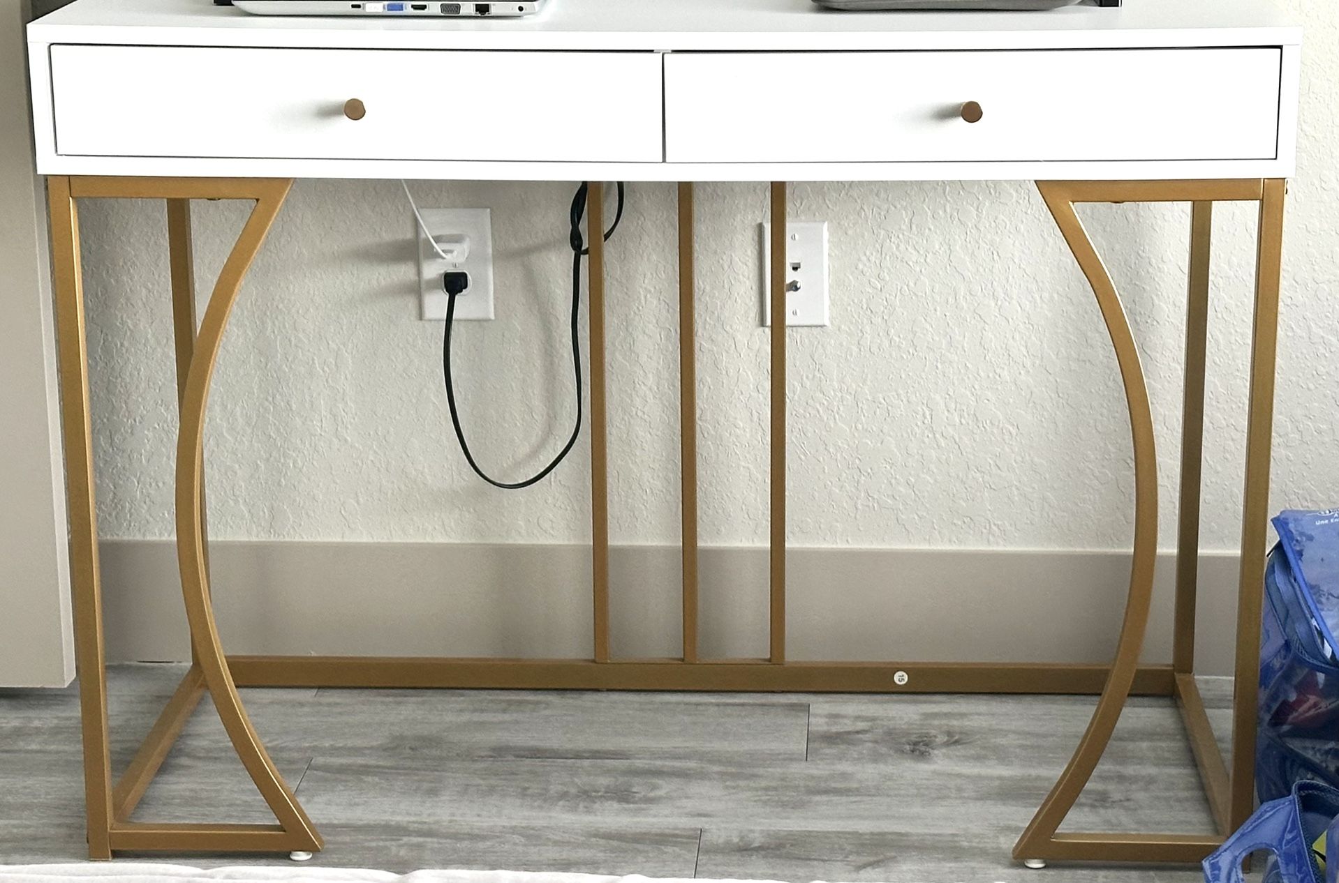 TV CONSOLE-VANITY-DESK