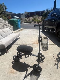Knee scooter