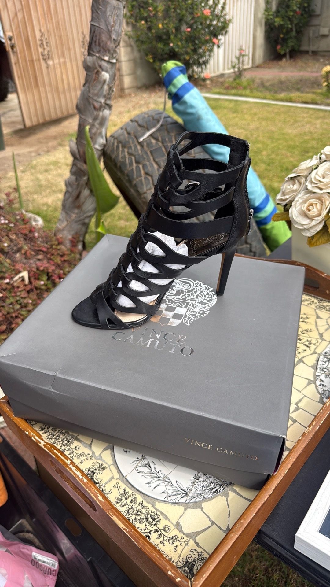 Vince camuto 6 1/2 botin