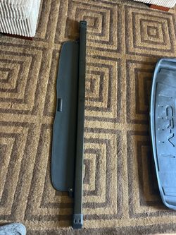 Honda CR-V OEM Retractable Cargo Cover