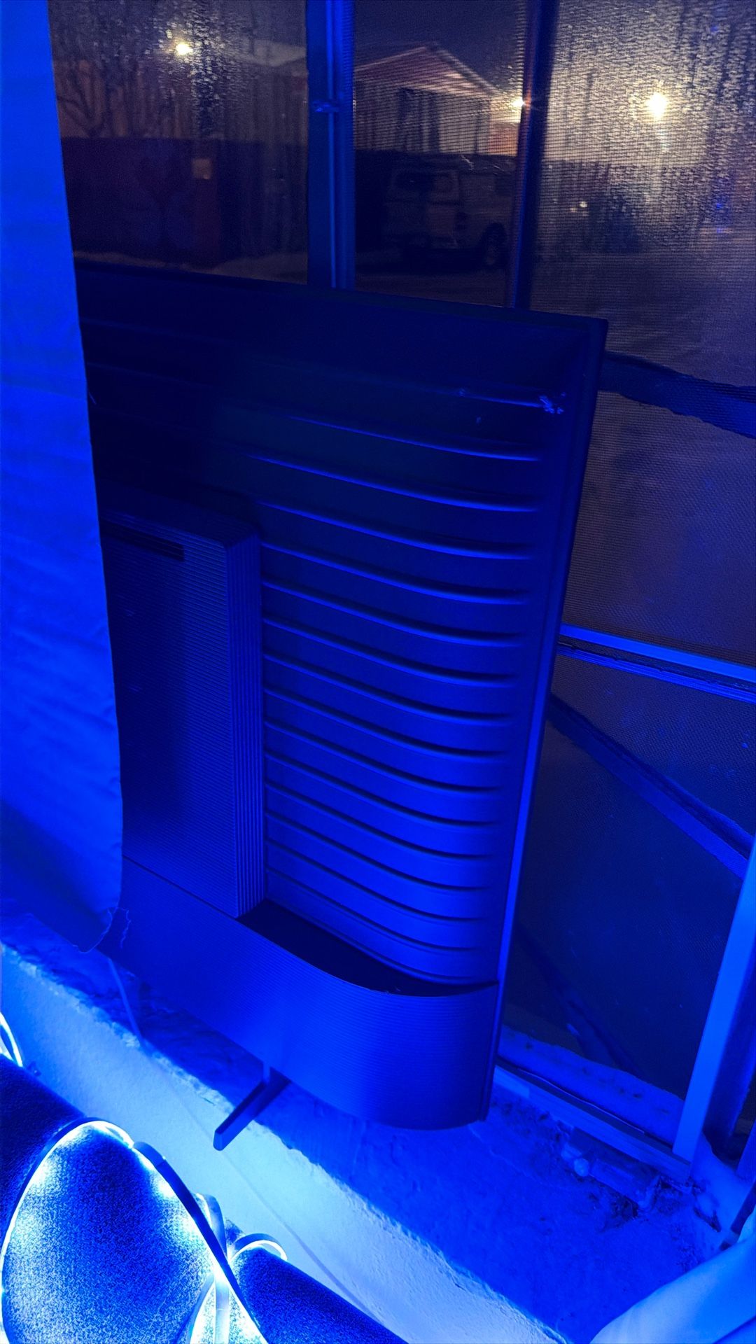 50’ 2025 Samsung 8000 4K UHD 2months Old $200obo