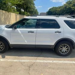 2014 Ford Explorer 
