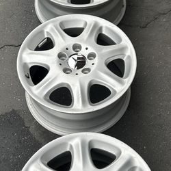 Set of 4 Mercedes Benz S500 wheels original factory 16” OEM rims No Tires