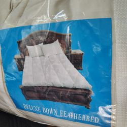 NEW GOOSE FEATHER BED - KING SIZE 