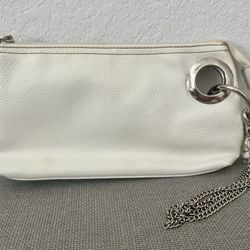White Faux Leather Wristlet Handbag With Chain Strap