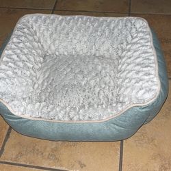 Dog Bed 