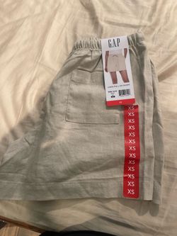 Ladies gap shorts