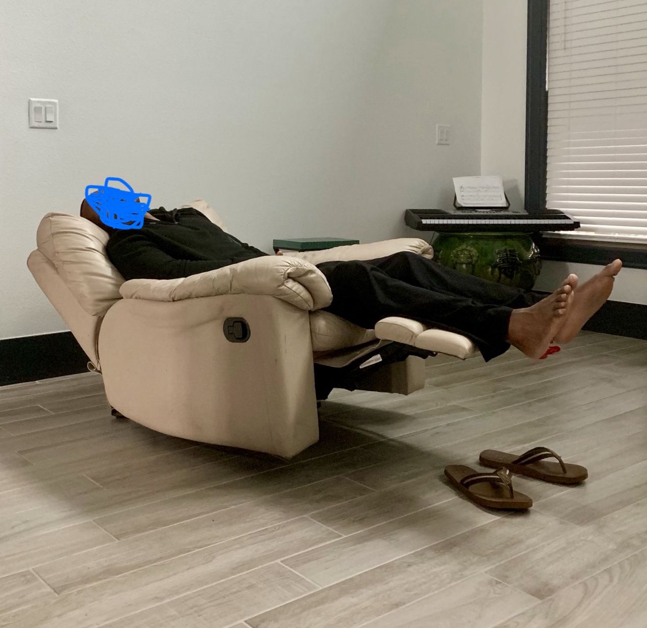 Genuine Leather Recliner natuzzi