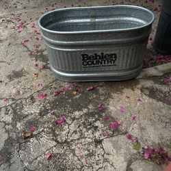 NEW 103 Gallon Behlen Stock Tank 