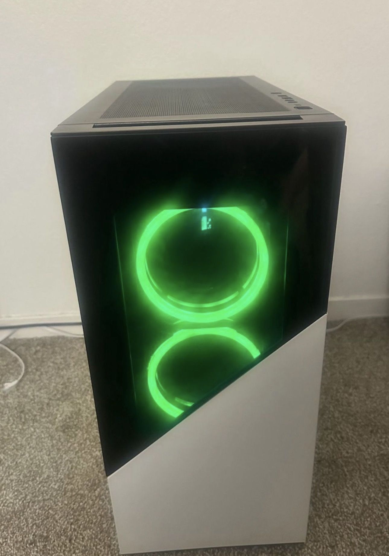 Gaming PC & Monitor , Keyboard , Mouse