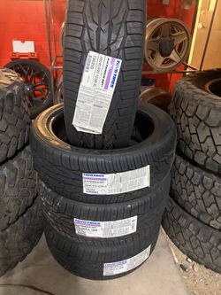 Toyo tires  245/45/20