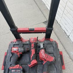 Milwaukee Tools