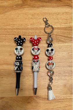 Disney Mickey & Minnie Mouse Gift Pens and Keychain Set Birthday