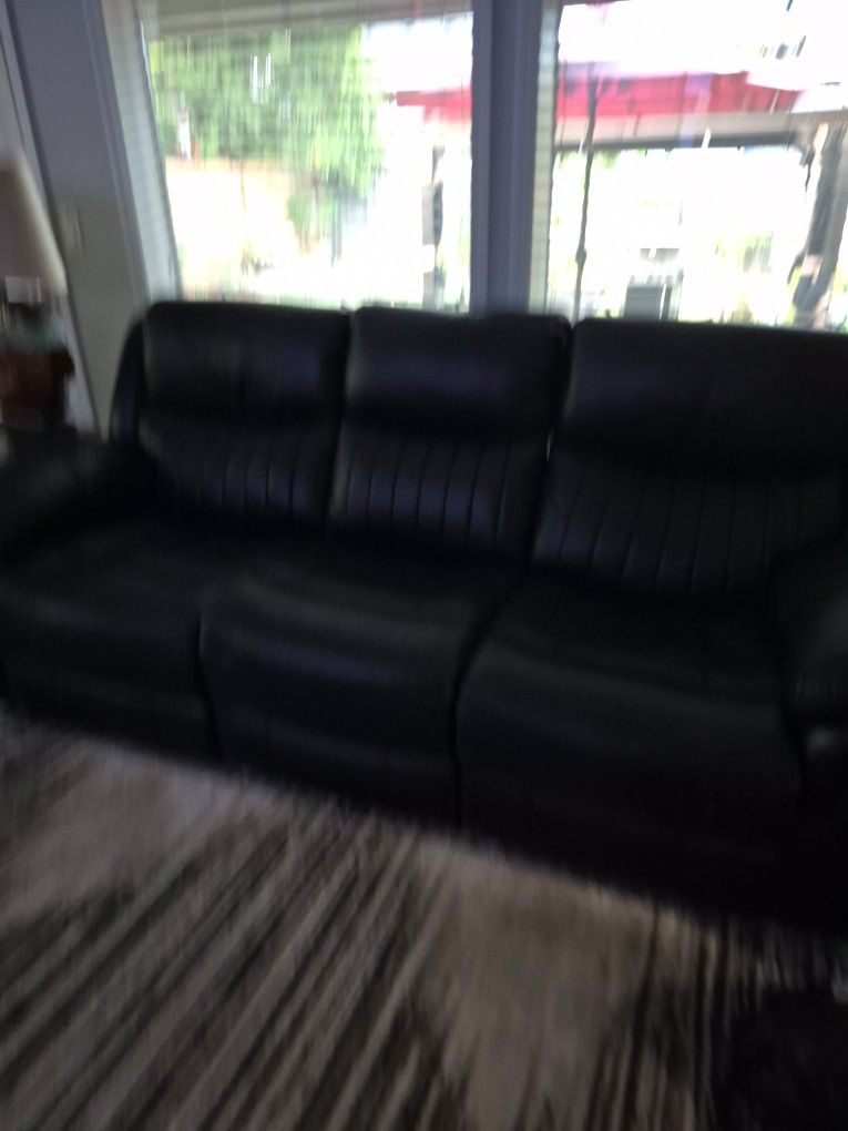 Black Leather Reclining Couch
