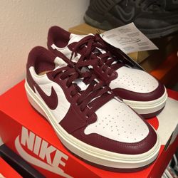 Nike Air Jordan Elevate Dark Beetroot 11.5 Womn 