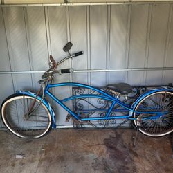 Beach cruiser bike