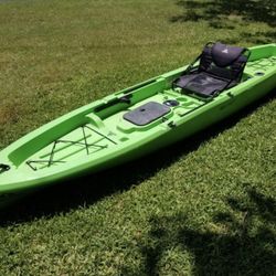 Kayak Ascend