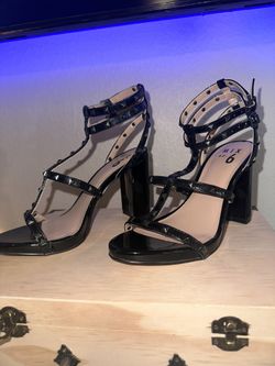 Black Heels Size 6M