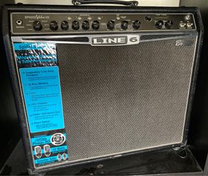 Line 6 Spider Valve 112 MK 1   40-Watt 1x12 Digital Modeling Guitar Combo Amplifier