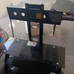 TV stand free