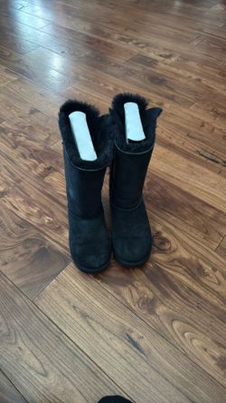 Ugg
