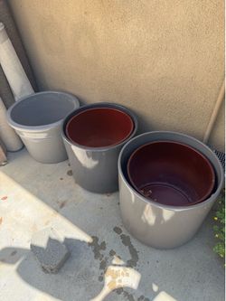 5 Semi New Ceramic Pots ($20 each)