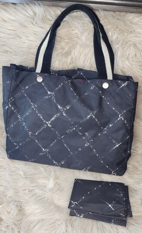 Chanel Authentic Women's Luxury Bag Travel
Line Tote Printed Black Nylon Design