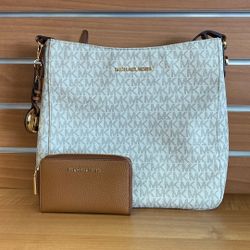 Micheal Kors Bag And Wallet