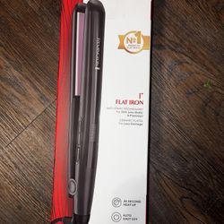 Remington 1” Anti Static Flat Iron. New In Box