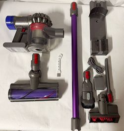 Dyson V7 Cordless Vacuum Cleaner