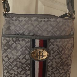 Tommy Hilfiger Crossbody Purse