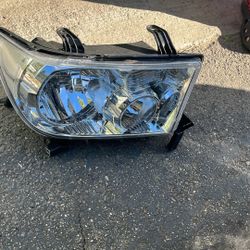 Tacoma 2007 Headlights 
