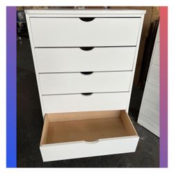 5 drawers dresser / Five drawers dresser