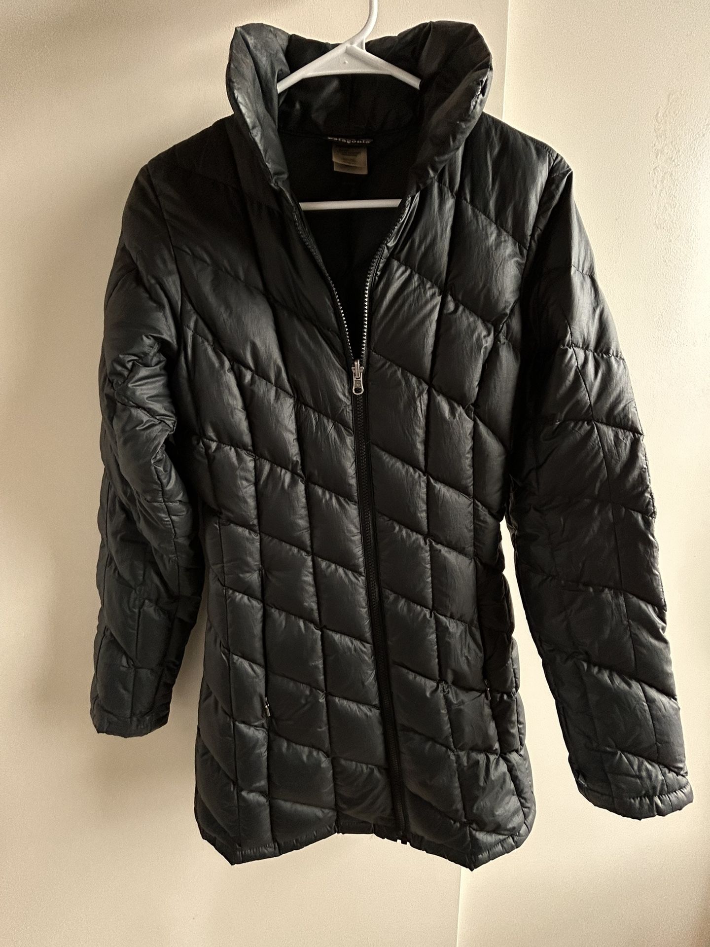 Patagonia Black Parka Jacket - Women’s Small