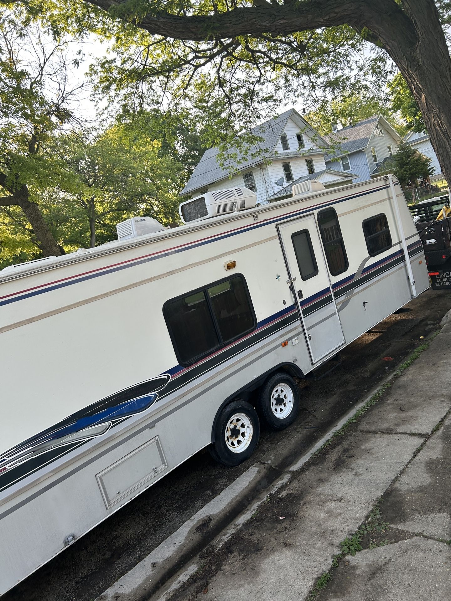 Wow 2004 Terry Bumper Pull Camper for Sale in Forest Park, IL OfferUp