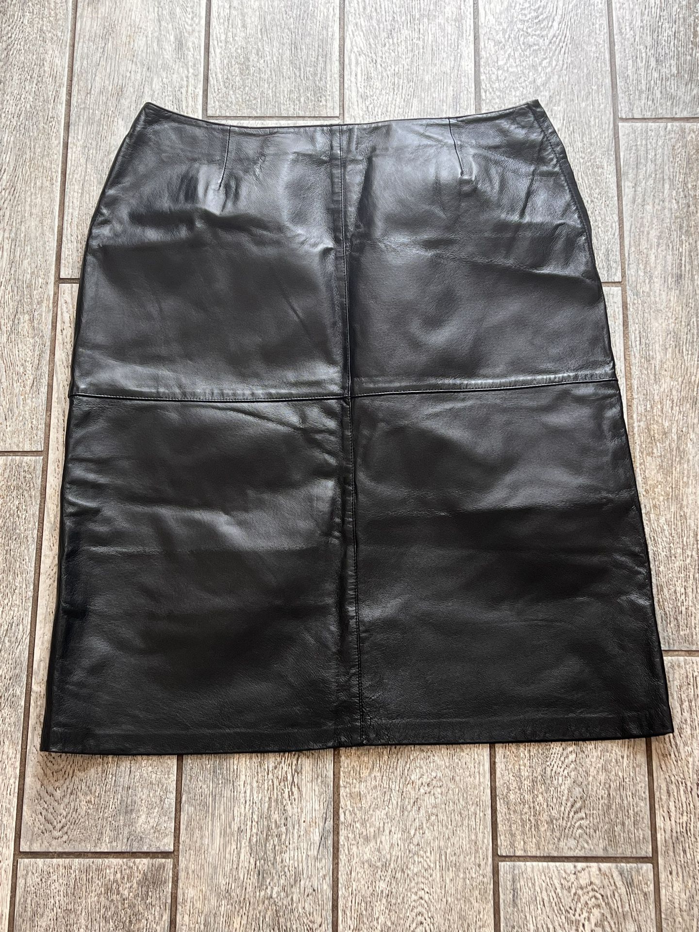 Nygard Black Leather Pencil Skirt Sz 16 