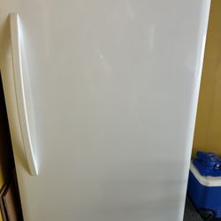 Kenmore Upright Freezer 