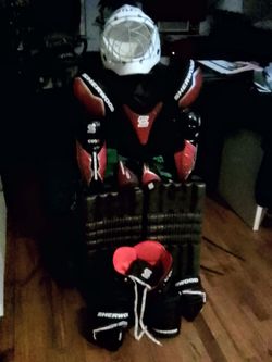 SHERWOOD HOCKEY GOALIE EQUIPMENT