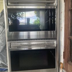 Wolf 30 Inch Double Electric Convection Wall Oven DO30F/S