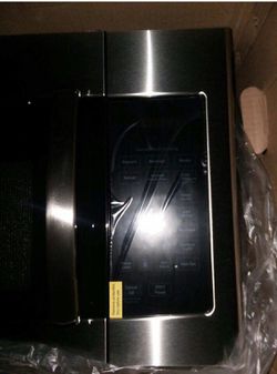 GE Microwave oven