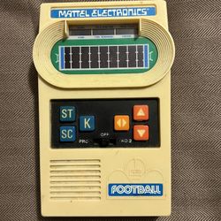 1977 Vintage Football Handheld Electronic Sports Game by Mattel - WORKING