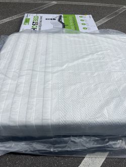 Queen Size Leesa Legend Mattress