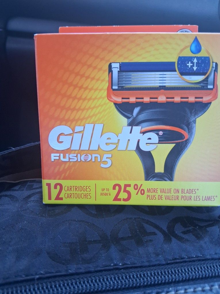 2 Boxes Of Gillette Fusion 5 Razor