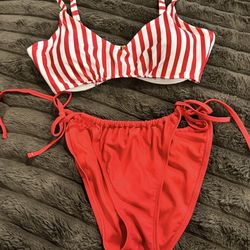 Wild Fable Women’s Large Bikini Set
