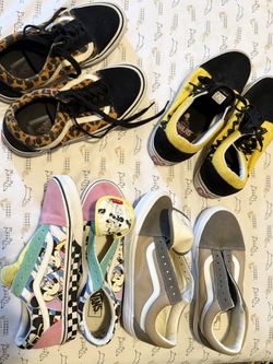 $10 To $25 Each Pair Use Vans -peanuts -Disney-cheetah print