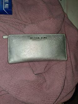 Micheal Kors Wallet
