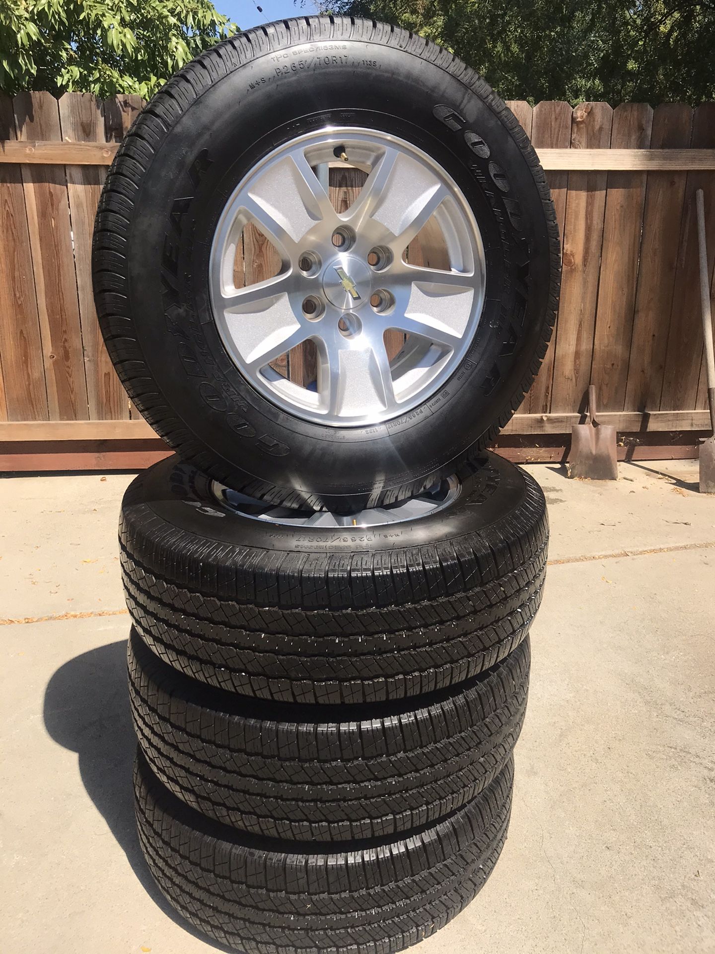 Chevy Silverado wheels and tires 6 lugs