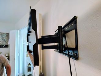 TV Mount Large
